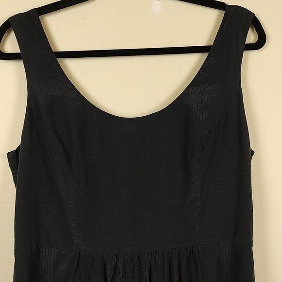 Vineyard Vines Little Black Dress Fit and Flare Size 8 - Picture 3 of 8